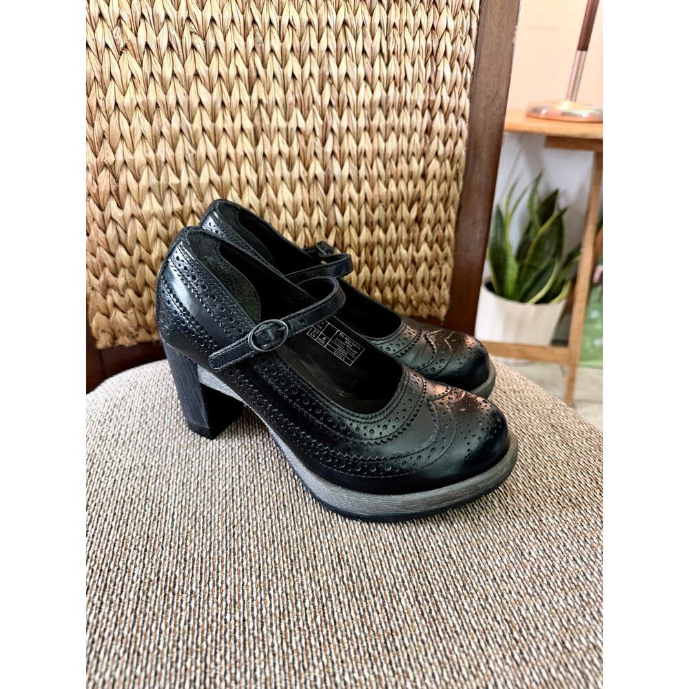Vintage Dr. Martens Orla Mary Jane Heels Black Leather 90s Grunge EU 37 US 6